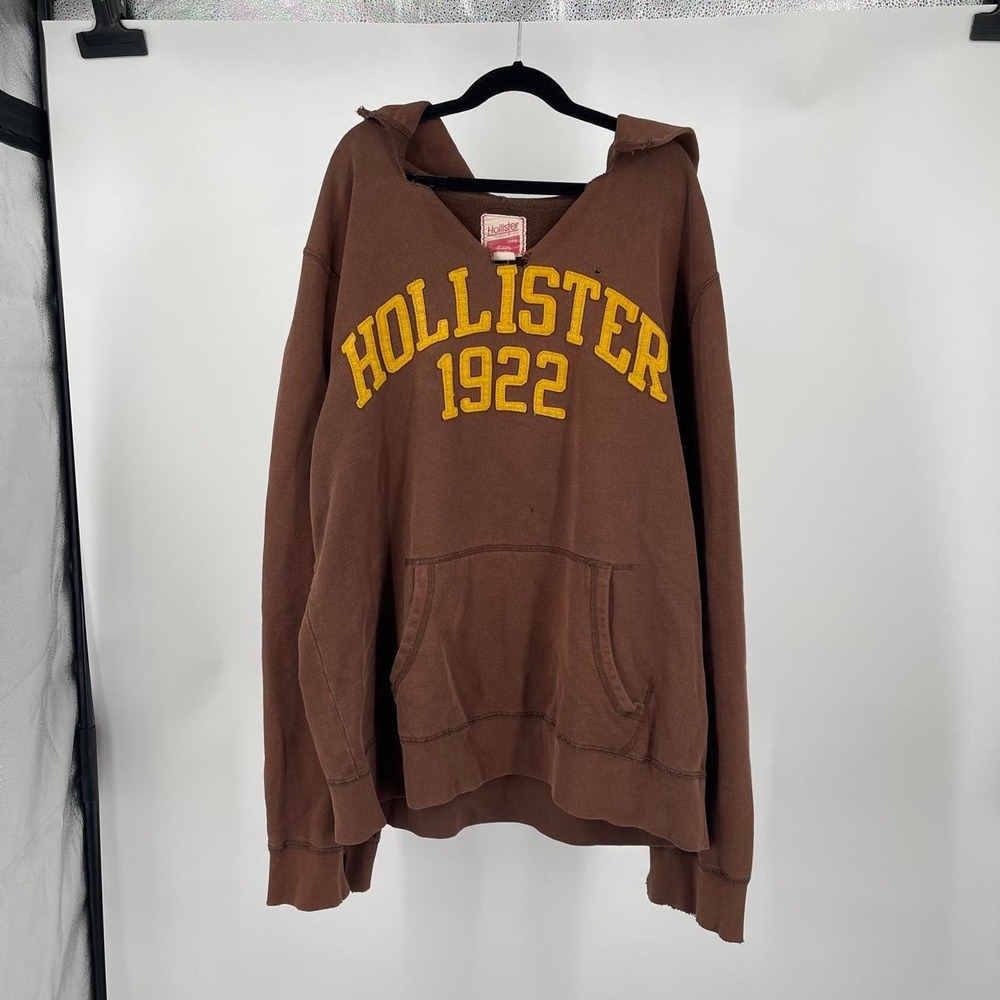 Vintage Y2K Hollister Men's Distressed Hoodie Sweatshirt L Brown Spellout Grunge